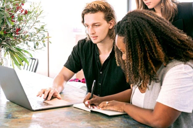 building-trust-and-connection-in-a-digital-age